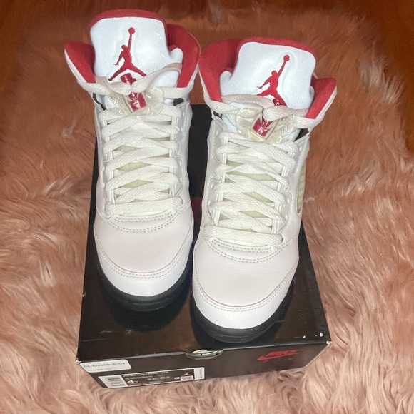 Fire red Jordan retro 5🌹 - Picture 2 of 3
